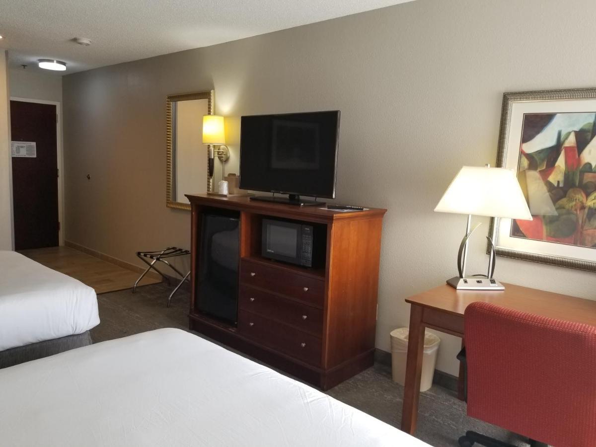 Wingate By Wyndham Savannah I-95 North Port Wentworth Exterior foto